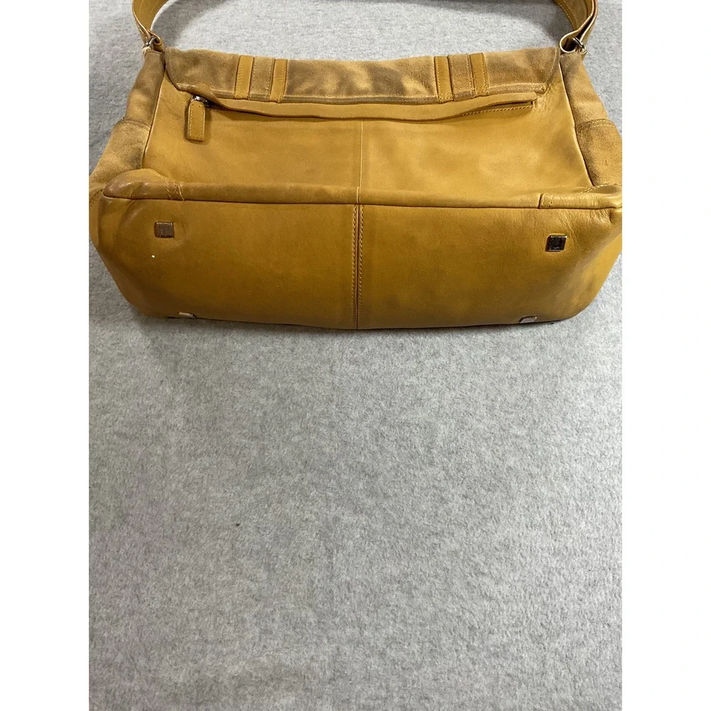 Levenger Tan Leather Suede Messenger Bag Satchel Crossbody Large